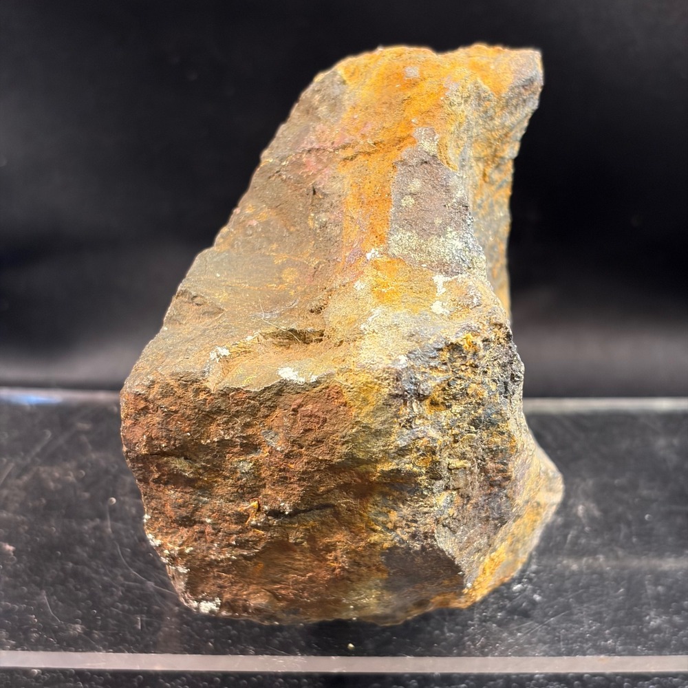 Raw Gold Ore Mineral Specimen Natural Earth Rock Stone Collectible RH-0836
